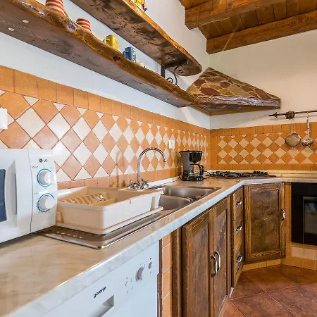 Elegant In Istria With Outdoor Pool *